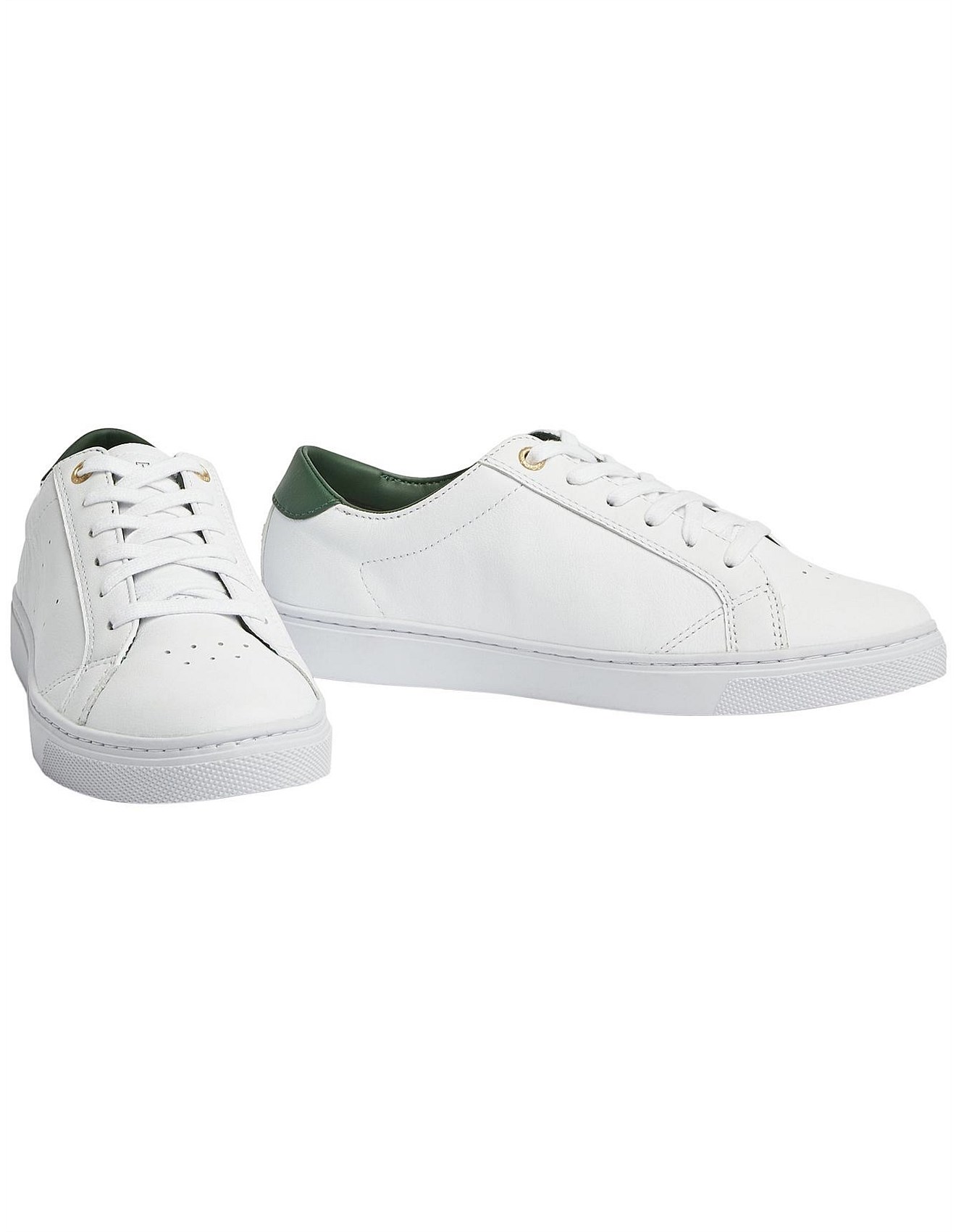 tommy lace up casual sneaker