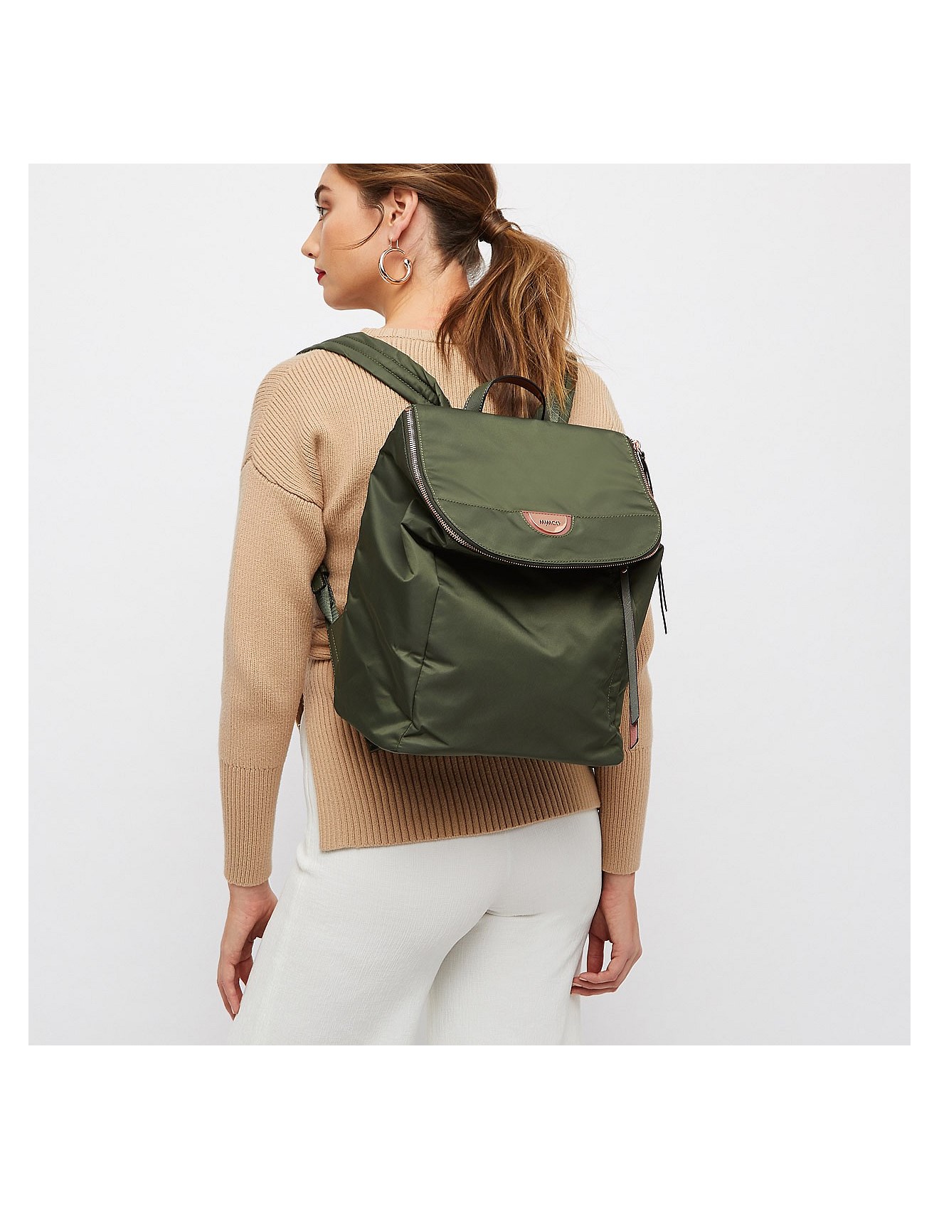 backpack to hold cat