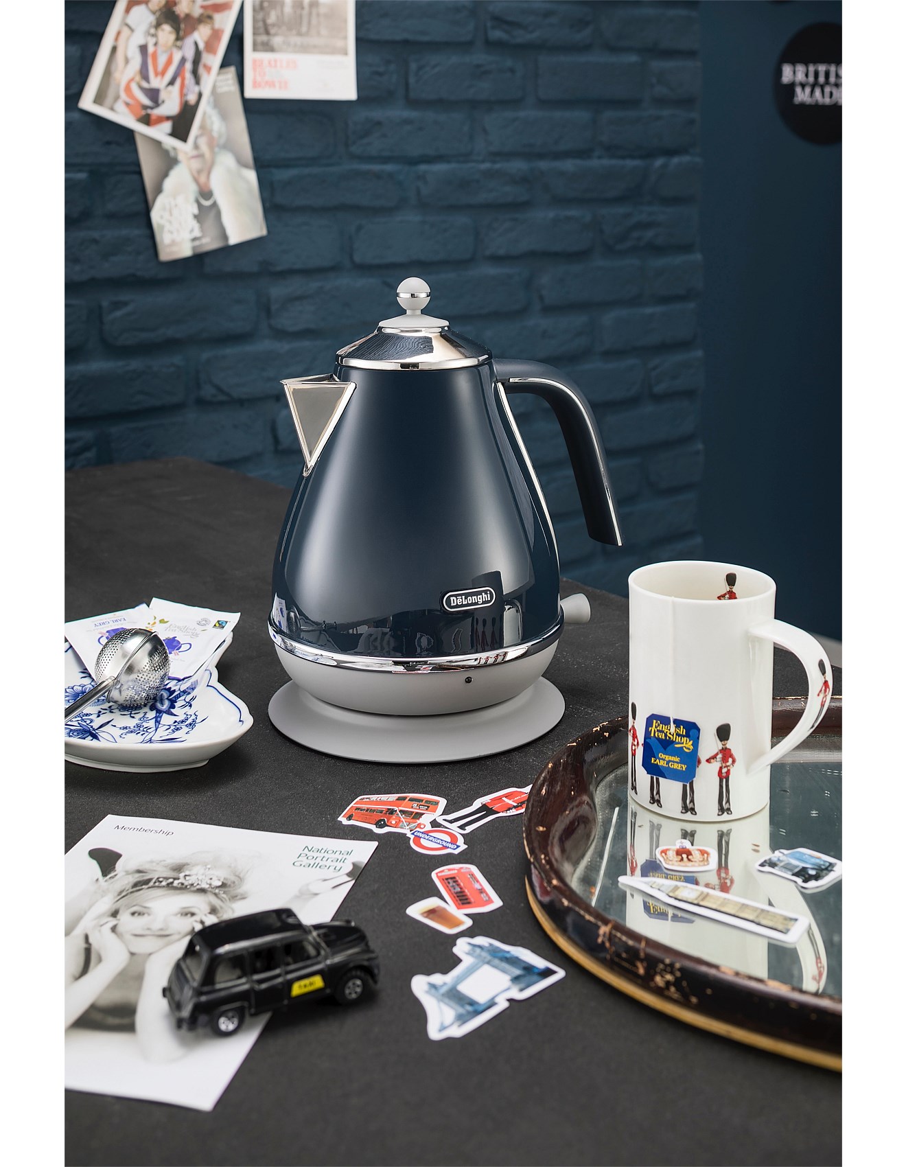 Jug Kettle Delonghi Icona Grey Kettle De'Longhi Icona Metallics