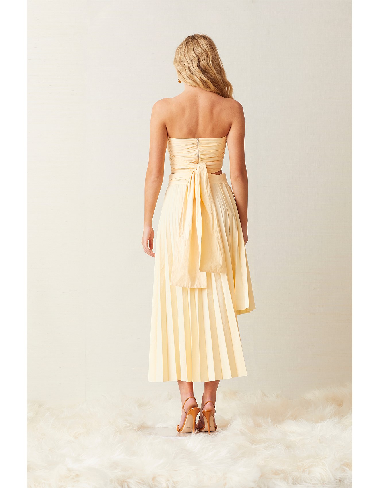 yellow bec and bridge