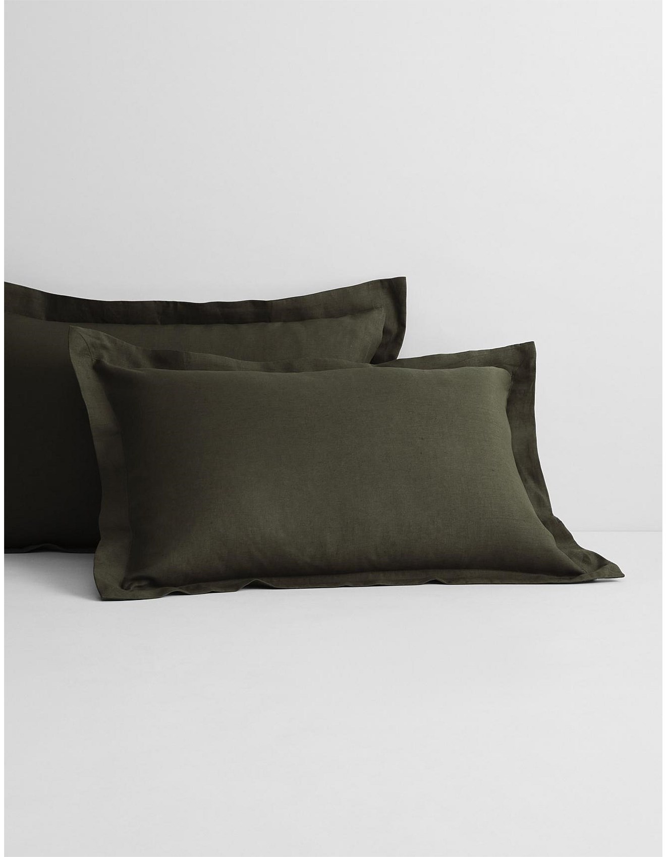 Sheridan Abbotson Queen Tailored Quilt Cover David Jones