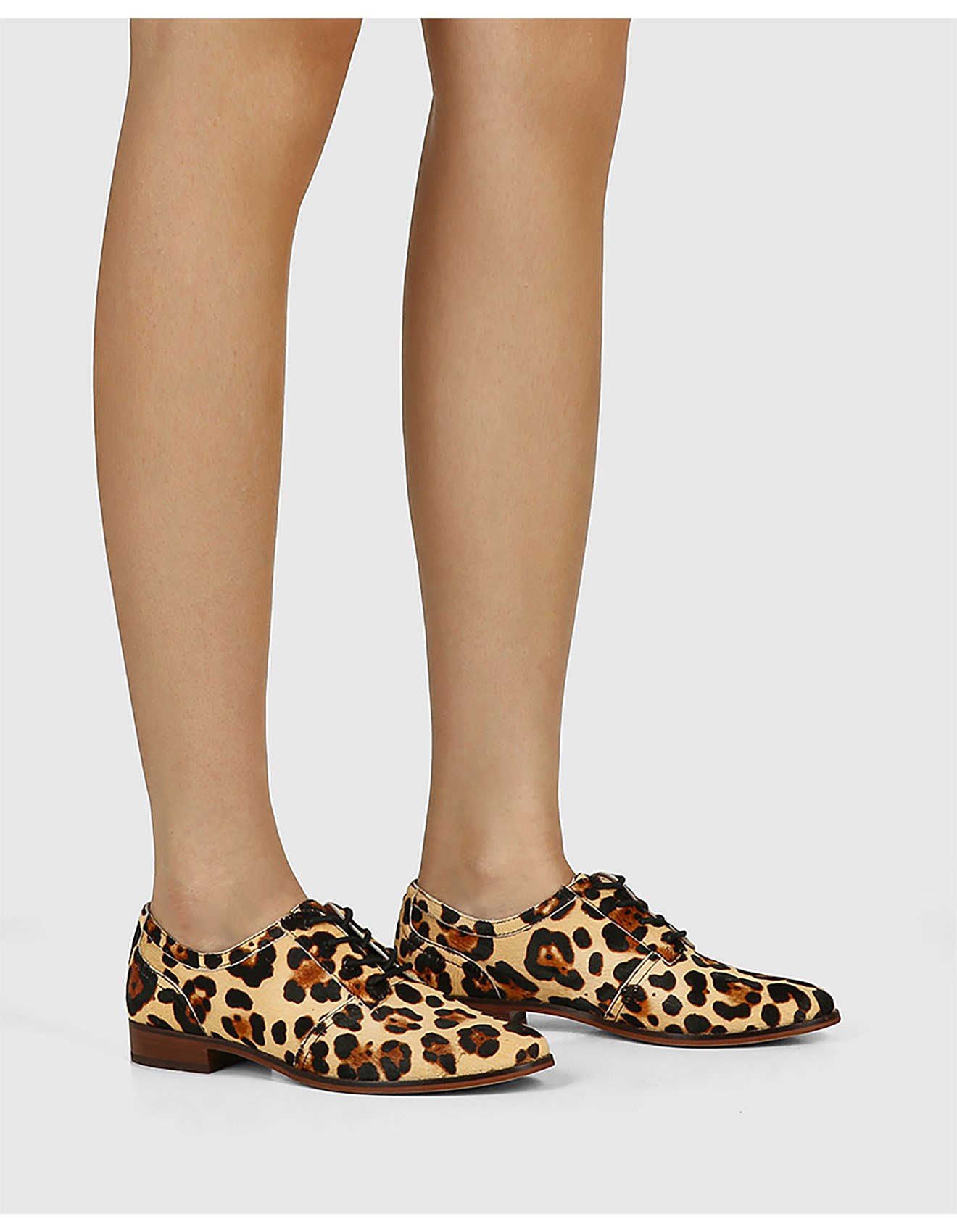 wittner leopard flats