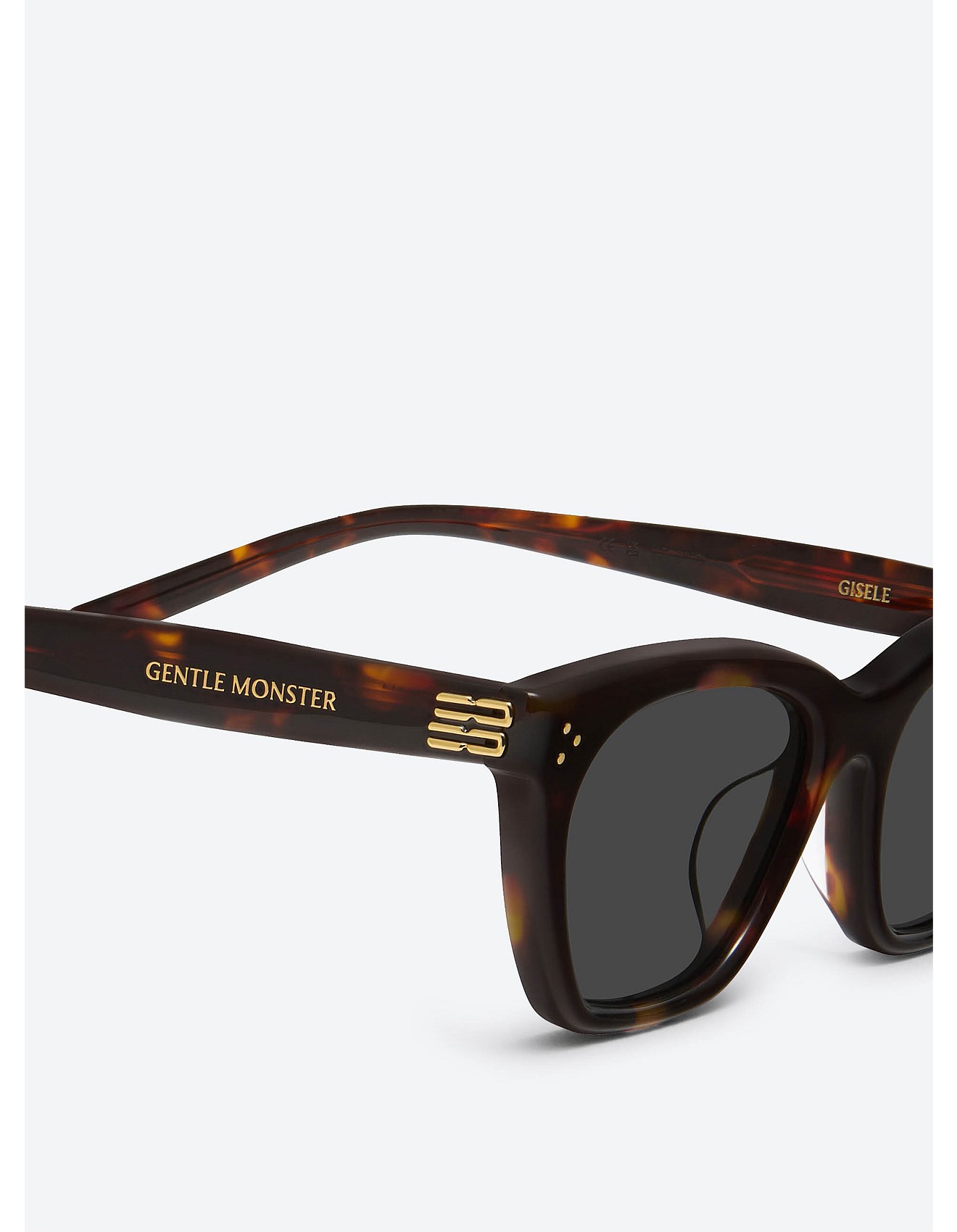 Gentle Monster Gisele-t1 | David Jones