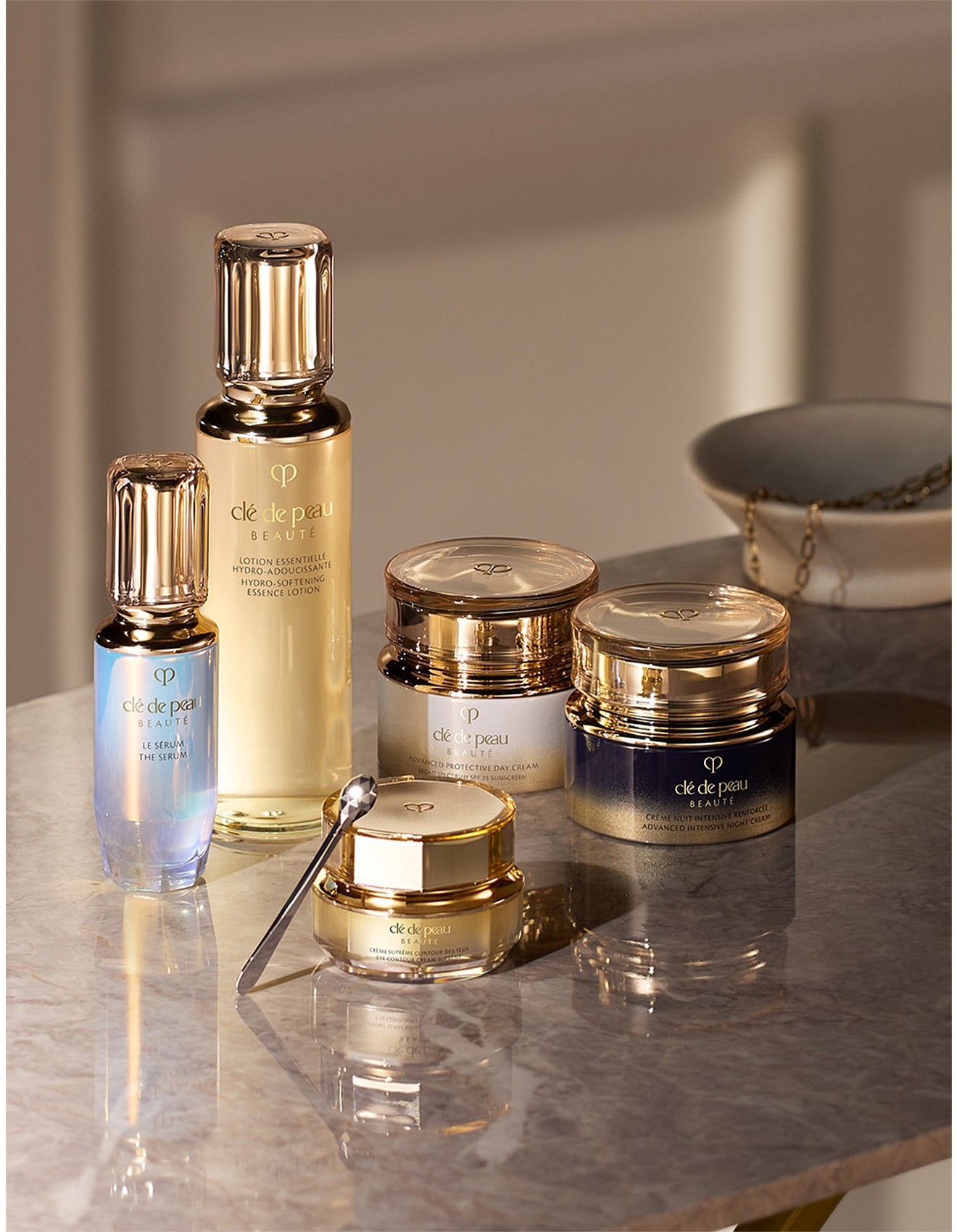 Cle De Peau Beaute Advanced Protective Day Cream 50ml | David Jones