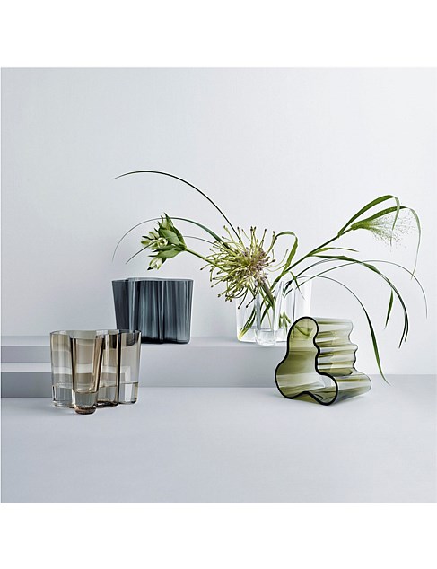  Aalto vase 95mm アップルグリーン Iittala Alvar Aalto Collection Vase 16cm Moss Green | David Jones