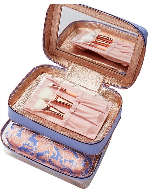 beis convertible mini weekender