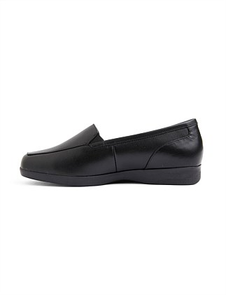 Wide Steps Verse Loafer | David Jones
