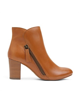 sandler miller boots