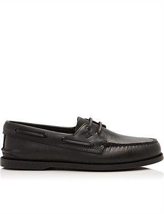 sperry slip on white