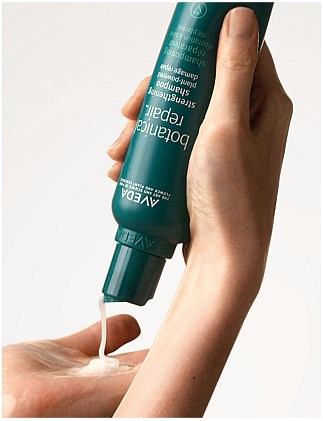 Aveda Botanical Repair Strengthening Shampoo 1000ml | David Jones