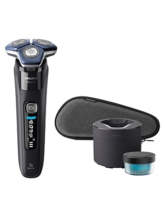Philips S7886/50 Series 7000 Wet & Dry Electric Shaver With Skiniq